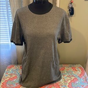 Banana Republic Men’s Gray Fitted Crew Neck Short Sleeve Tee